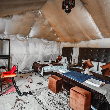 Overnight Luxury Camp Мерзуга Экстерьер фото