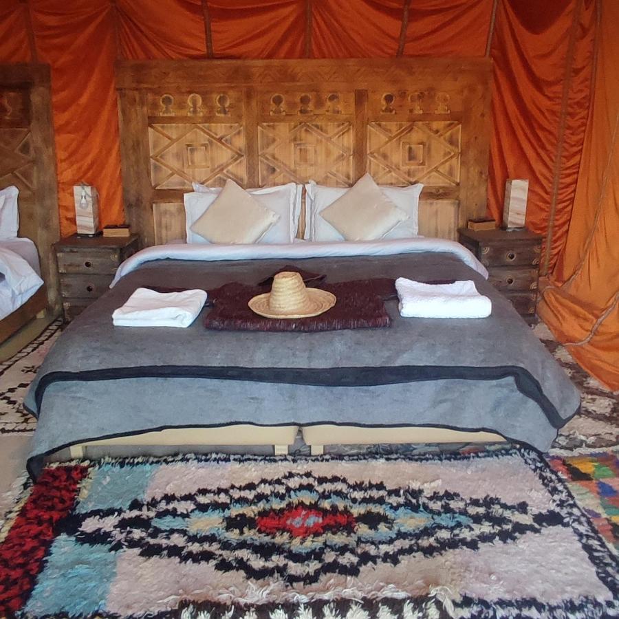 Overnight Luxury Camp Мерзуга Экстерьер фото